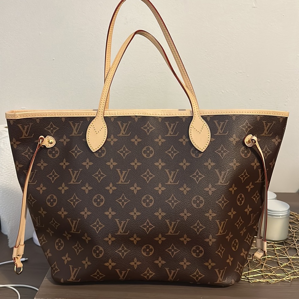 Louis Vuitton Never Full MM